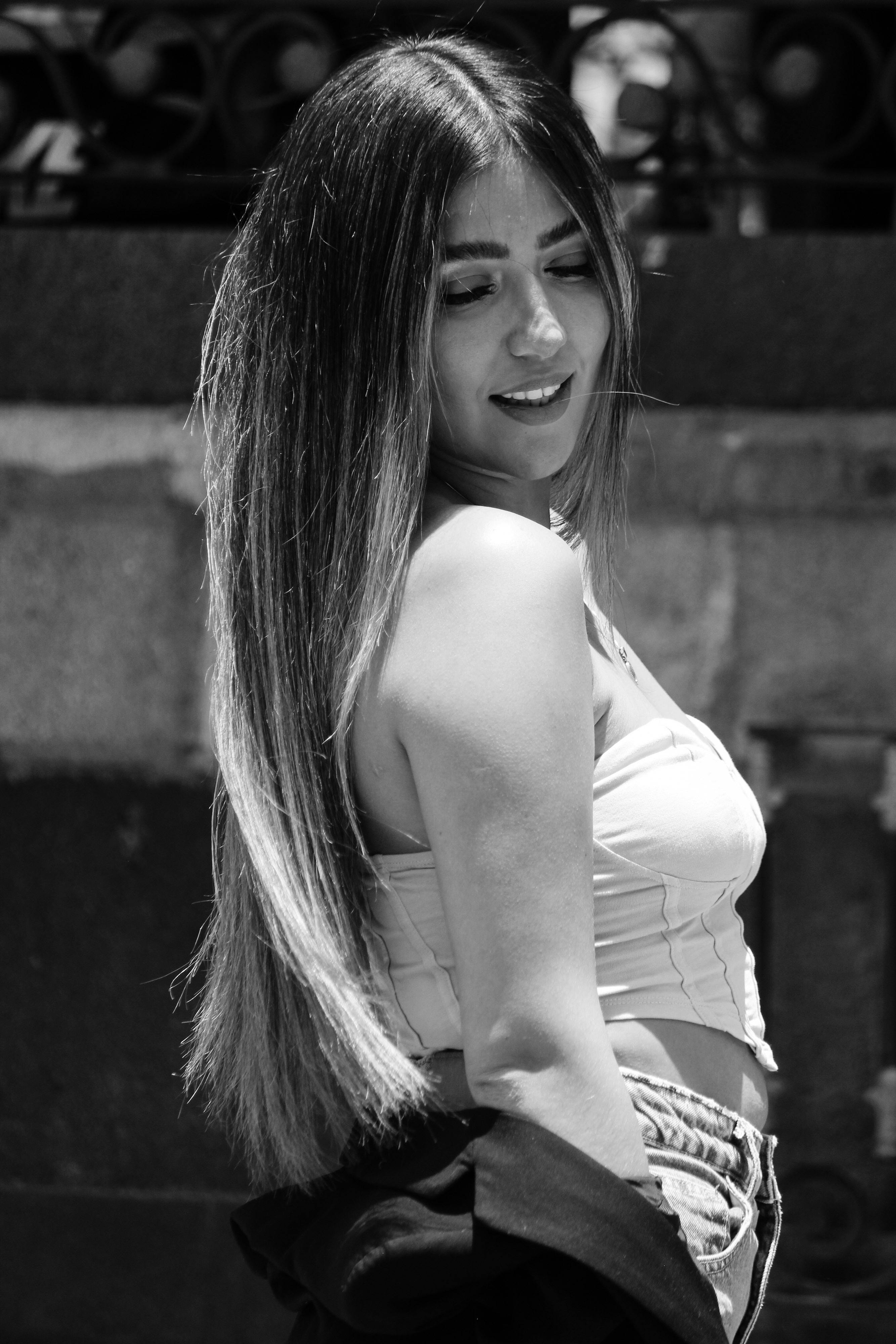Davinia L